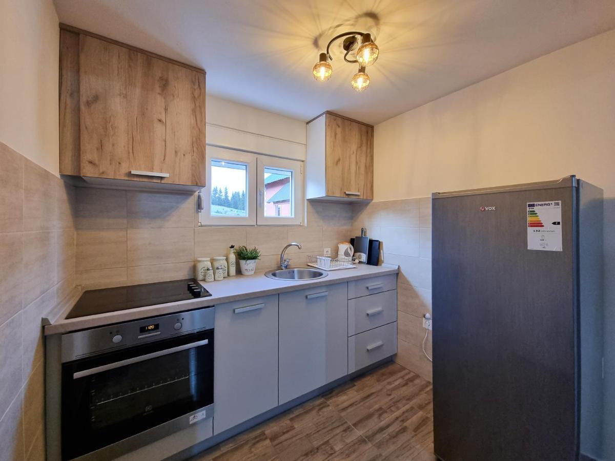 Apartmani Gala Zabljak Exteriör bild