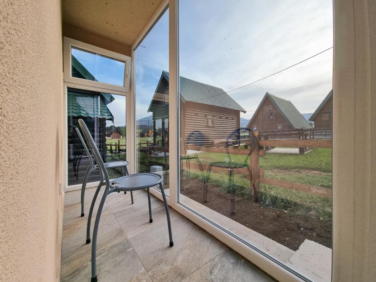 Apartmani Gala Zabljak Exteriör bild