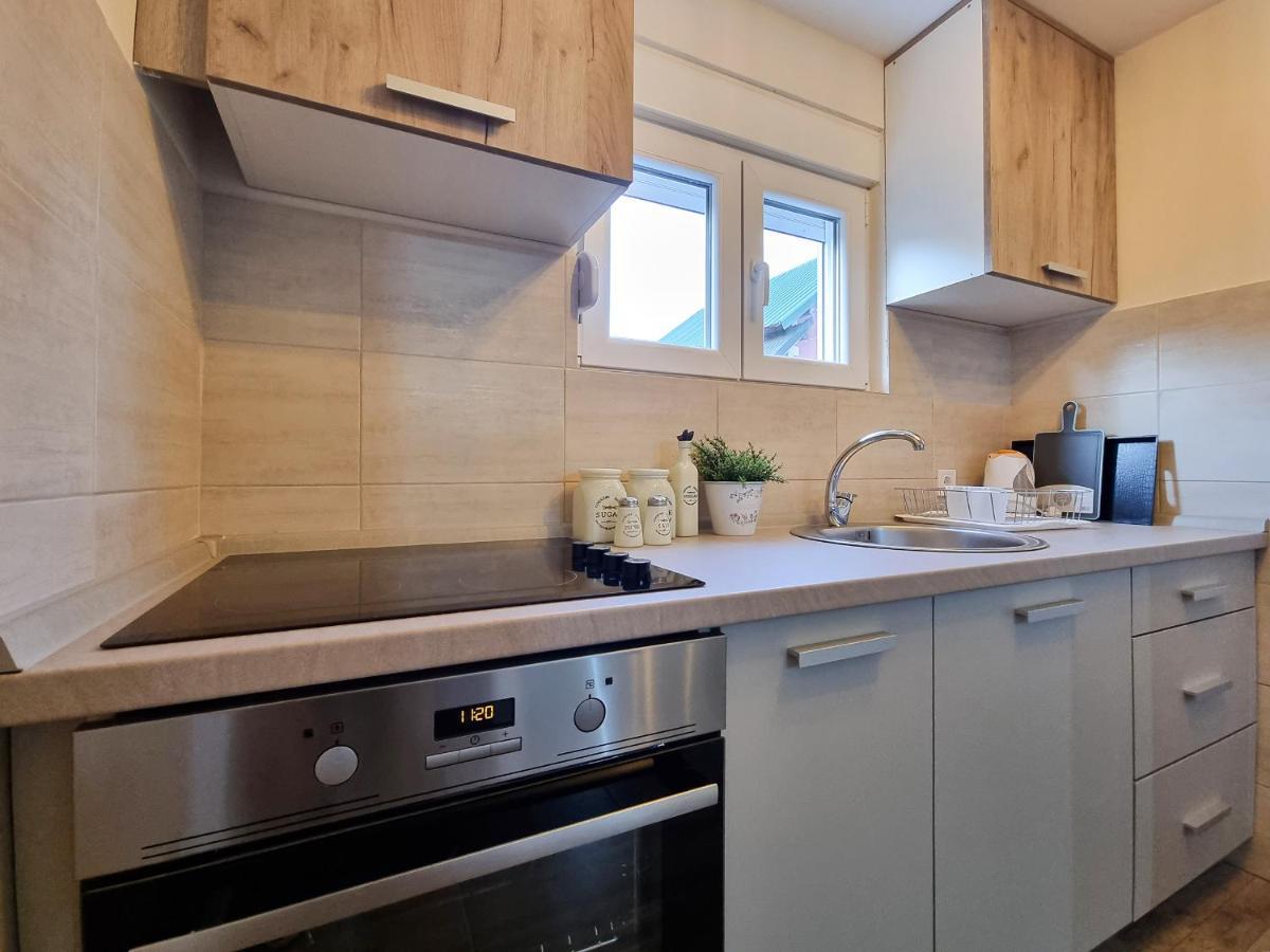 Apartmani Gala Zabljak Exteriör bild
